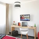 Appart'city Classic Parc Des Expositions מלון דירות