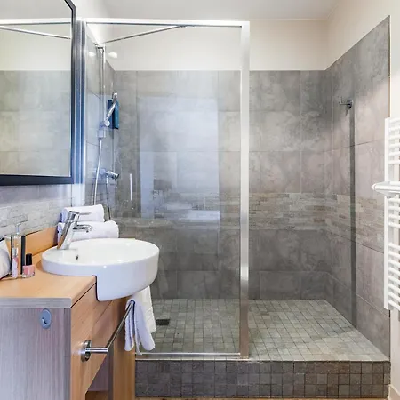 Apartmanhotel Appart'city Classic Parc Des Expositions Reims