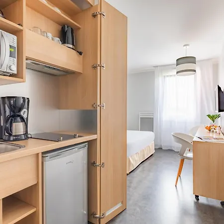 Appart'city Classic Parc Des Expositions Apartmanhotel Reims