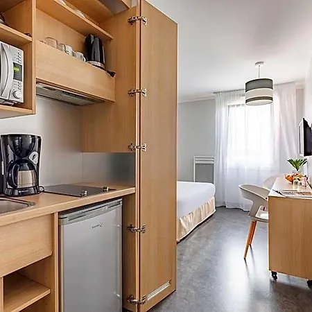 Aparthotel Appart'city Classic Parc Des Expositions Remeš
