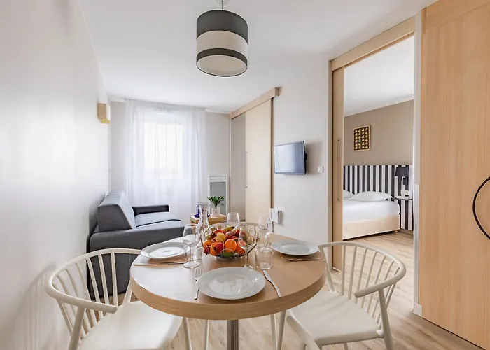 Appart'city Classic Parc Des Expositions Aparthotel 3*