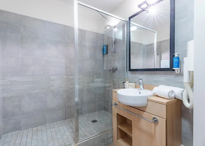 Appart'city Classic Parc Des Expositions Aparthotel